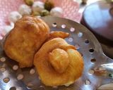 A picture of step 6 of Mandazi.