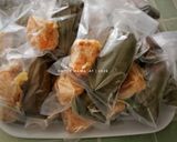 Foto langkah ke 7 dari resep Buras Isi Oncom Pedas.