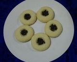 A picture of step 6 of 3 ingredient Cookies😍😋.