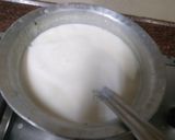 A picture of step 1 of Mango rice casar pista firny pudding.