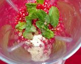 A picture of step 2 of Cucumber pomegranate punch.