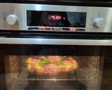 Foto del paso 5 de la receta: Muslitos con patatas y pimientos 😋😋