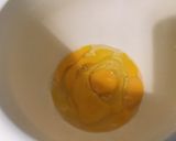 Une image de l'étape 1 de Flan pâtissier à la compote de prunes et pêches.