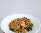 Foto langkah ke 4 dari resep Mie Kangkung Belacan Goreng.