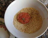 Foto del paso 1 de la receta: Tortitas de pollo con salsa de cúrcuma