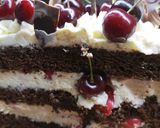 Foto del passaggio 9 della ricetta Schwarzwälder Kirschtorte