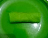 Foto langkah ke 4 dari resep Dadar Gulung Isi Unti Kelapa.