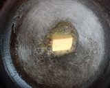 A picture of step 3 of Cheese omelette.
