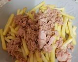A picture of step 2 of My Tuna, Cheese over Chips with a sweet chilli dip.