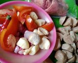 Foto langkah ke 1 dari resep SOP KUSAW (Kubis Sawi Hijau).