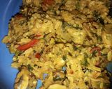 A picture of step 4 of Italian Poha.