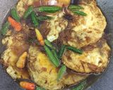 Foto langkah ke 3 dari resep Telor ceplok kuah kecap.