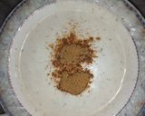A picture of step 3 of Khatti meethi kurkury ki chaat.