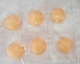 Foto langkah ke 8 dari resep Donat Labu Kuning.
