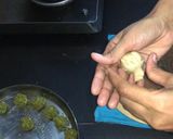 A picture of step 7 of Lilva kachori (tuvar kachori).
