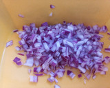 Foto del paso 1 de la receta: Salsa criolla fusión pebre