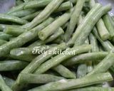 Foto langkah ke 4 dari resep Greenbeans&seafood with salted egg sauce.