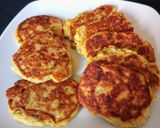 Foto del paso 10 de la receta: Alitas de pollo al horno. Guarnición: blinis de papas y gajos de mandarina caramelizados