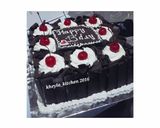 Foto langkah ke 6 dari resep Black forest Lembut Nyoklat (kue ulang tahun).
