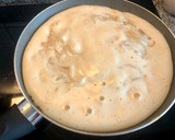 Foto del paso 4 de la receta: Tortilla de cebolla 🧅