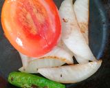 Foto del paso 2 de la receta: Salsa roja ahumadita🌶️🍅