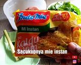 Foto langkah ke 1 dari resep Mie Ayam Homemade (Cuma pake mie instan).