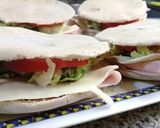 Foto del paso 4 de la receta: Sándwich de pan árabe