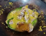 Foto langkah ke 4 dari resep Woku Tulang Babi.