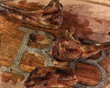 Foto del paso 3 de la receta: Cordero asado a la parrilla