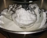 Une image de l'étape 5 de Soufflé jambon gruyère.