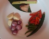 Foto langkah ke 2 dari resep Tongkol suwir pedas.