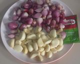 Foto langkah ke 1 dari resep Bumbu Dasar Bawang.