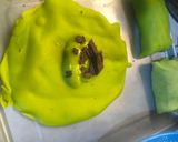 Foto langkah ke 6 dari resep Risol Matcha.