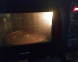 A picture of step 4 of Pizza tart.