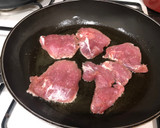 Foto del paso 3 de la receta: Solomillo de cerdo encebollado