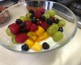 Foto del paso 2 de la receta: Yogurt con frutas a la sonorense