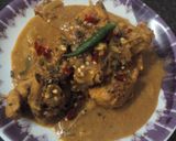 A picture of step 14 of Yellow irani chicken.