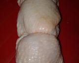 Foto del paso 3 de la receta: Pata muslo deshuesada rellena con salsa y arroz