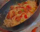 A picture of step 9 of Chicken chowmein.