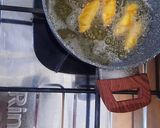Foto langkah ke 7 dari resep Pisang Molen empuk renyah wangi cinnamon.
