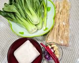 Foto langkah ke 1 dari resep Sup Pakcoy Kembang Tahu.