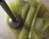Foto del paso 6 de la receta: Bacalao con puré de apio y brócoli con kiwi