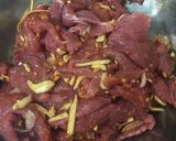 Hình bước làm 2 của món Bò cuộn rau củ