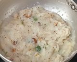 A picture of step 4 of Samolina Upma.