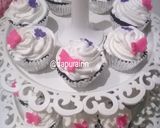 Foto langkah ke 5 dari resep Cupcake coklat kukus.