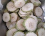 કાચા કેળા ની ભાજી(Kela ni Bhaji Recipe in Gujarati) રેસીપી સ્ટેપ1ફોટો