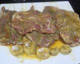 Foto del paso 7 de la receta: Cabezada de cerdo y rodajas de plátano rebozadas