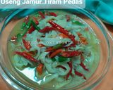 Foto langkah ke 4 dari resep Oseng jamur tiram pedas.