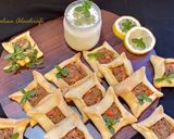 A picture of step 4 of Sfiha Baalbakieh (Lebanese Meat Pies).