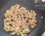 A picture of step 3 of Roghani Roti Anday ka Halwa.